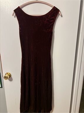 Vintage Quiet Luxury Couture Collection Deep Burgundy Velvet Evening Gown Small
